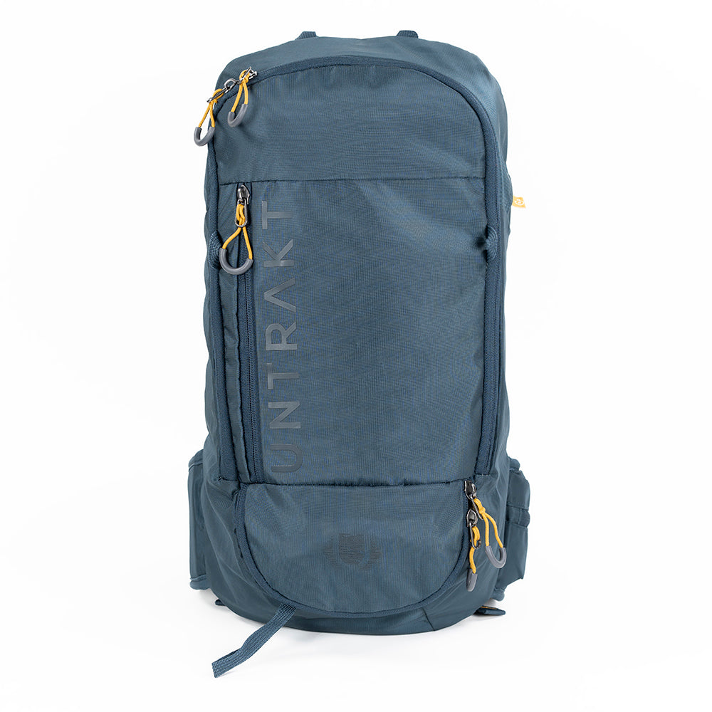 Serac 18L Ski Backpack (Petrol) – UNTRAKT