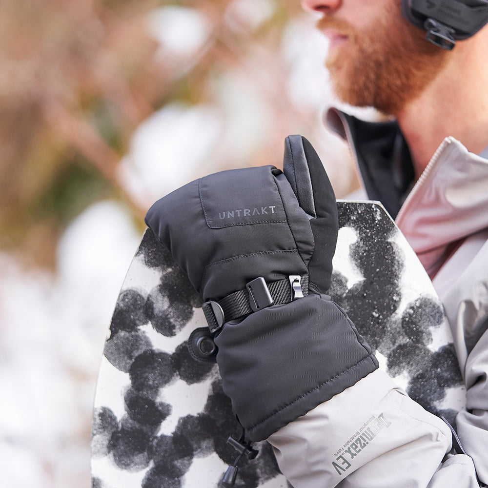 Jet Mittens (Black) | Untrakt