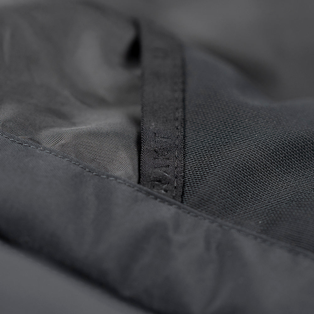 Mens Tephra 2L Insulated Ski Jacket (Black) | Untrakt