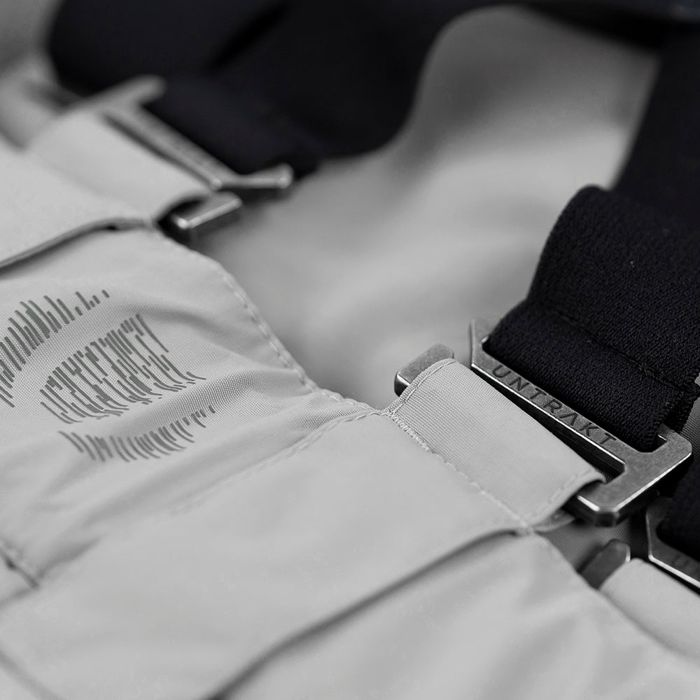 Mens Tephra 2L Insulated Ski Trousers (Moonrock) | Untrakt