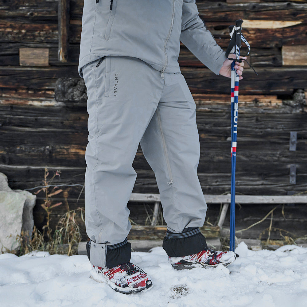 Mens Tephra 2L Insulated Ski Trousers (Moonrock) | Untrakt