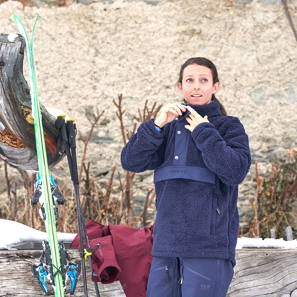 Womens Wulfenite Fleece Jacket (Navy) - Untrakt