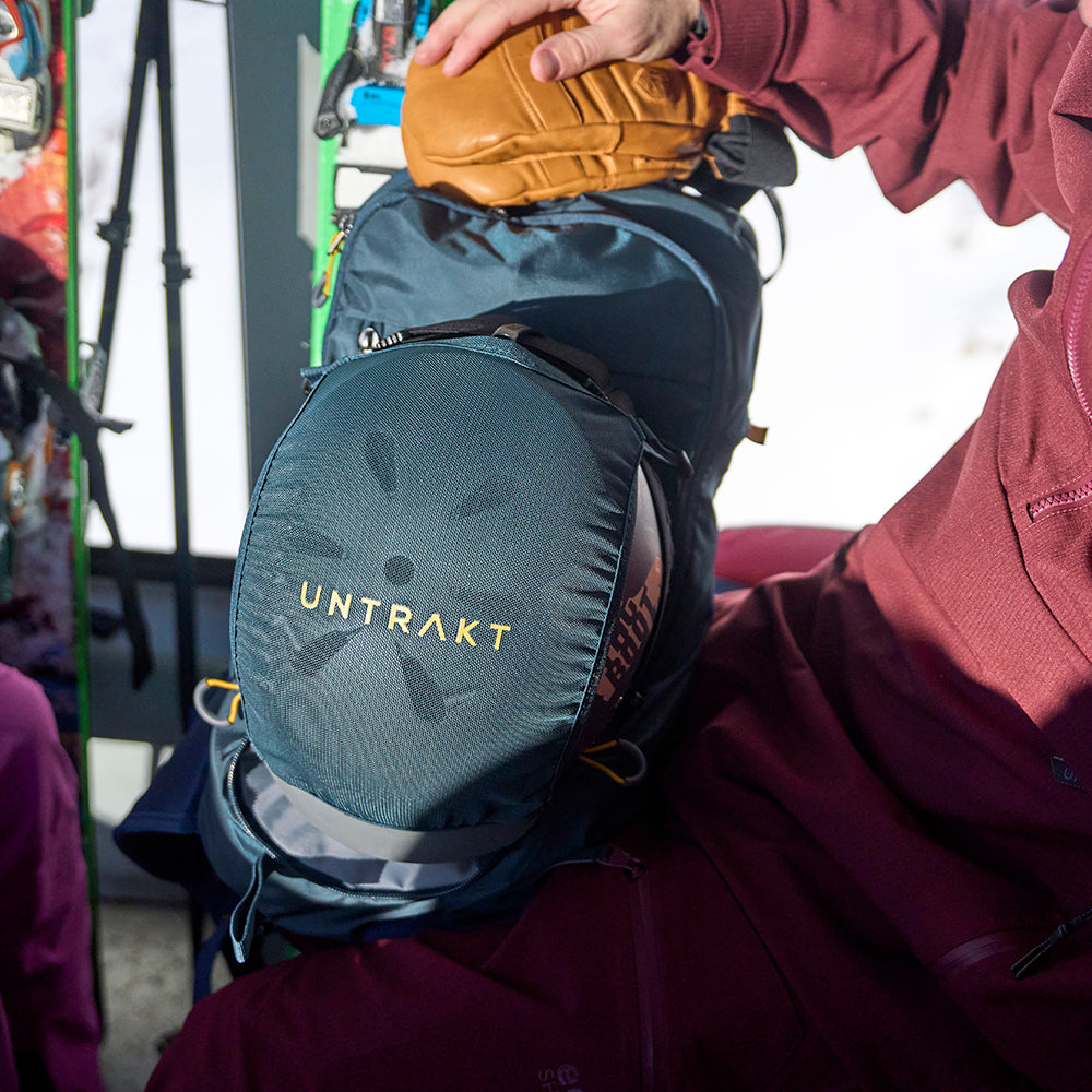 Serac 18L Ski Backpack (Petrol)