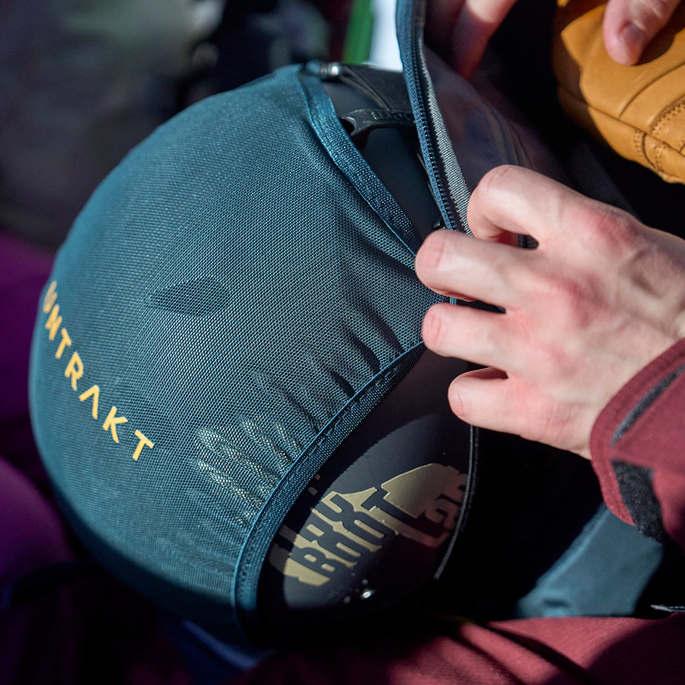 Serac 18L Ski Backpack (Petrol)