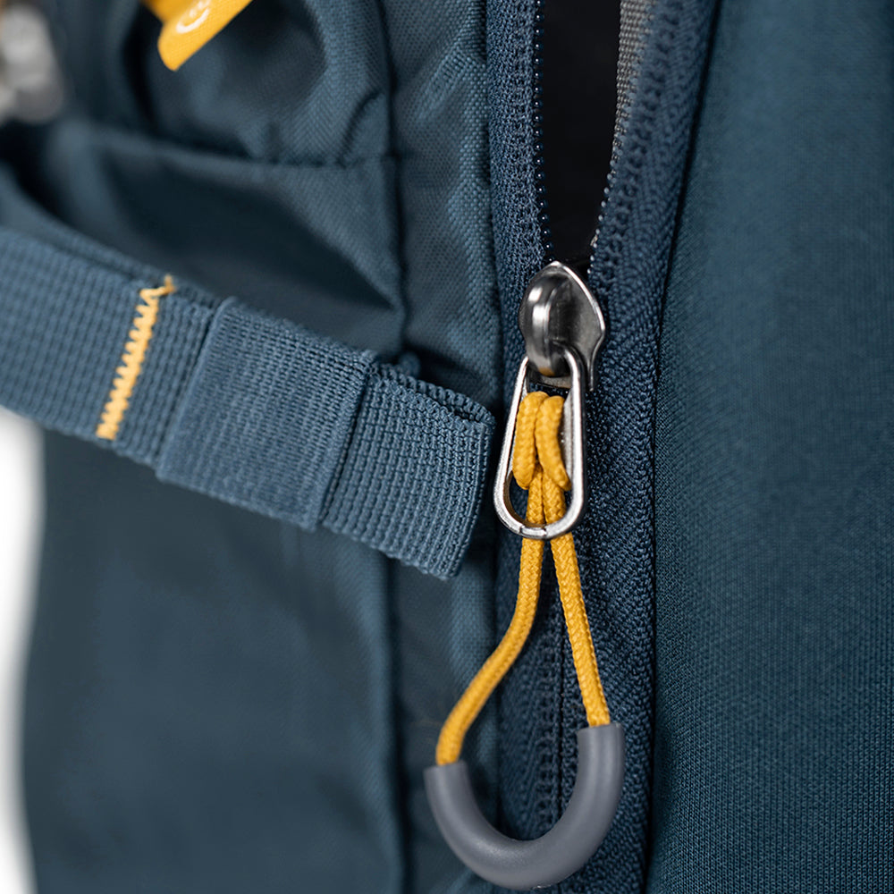 Serac 24L Ski Backpack (Petrol)