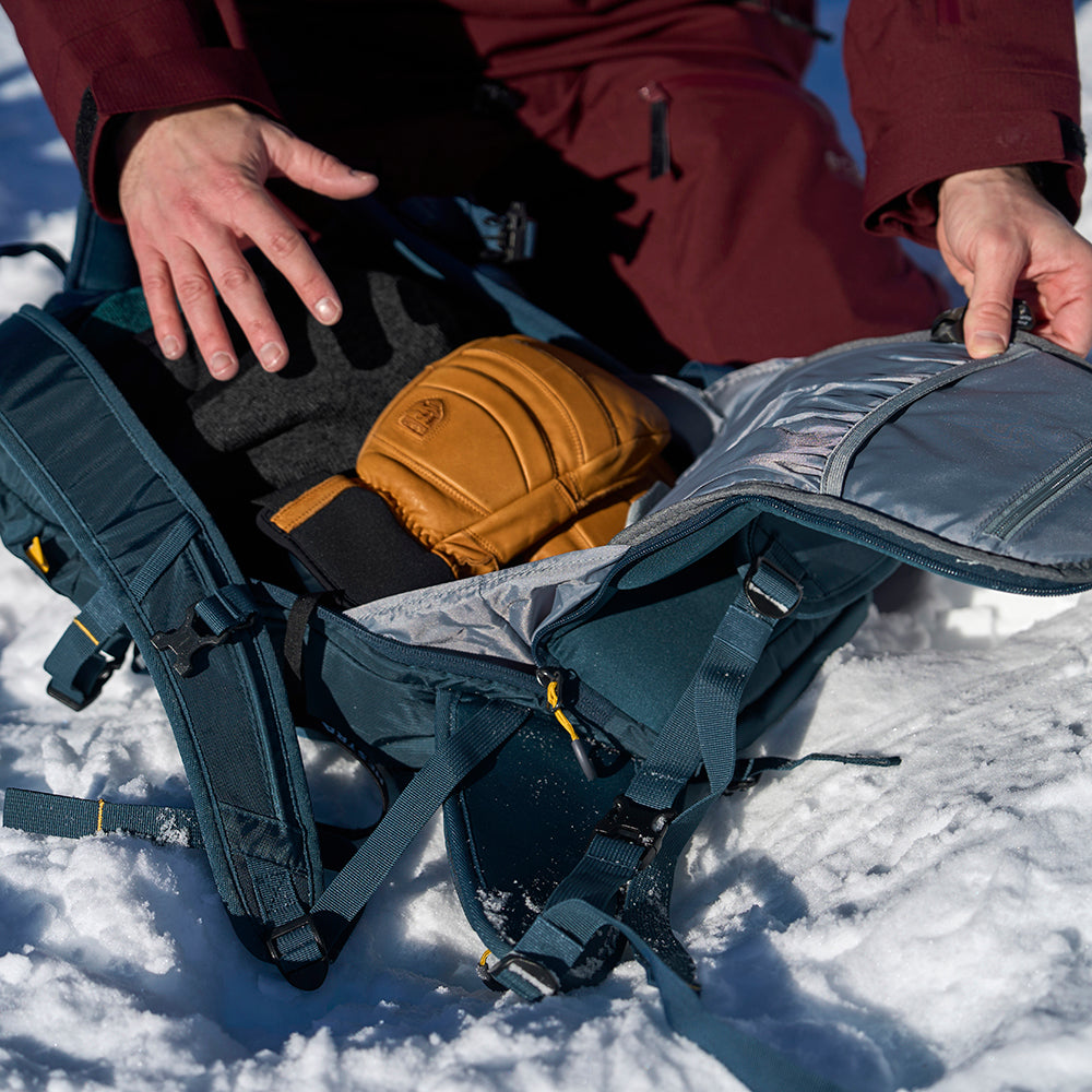 Serac Tour 32L Ski Backpack (Petrol)