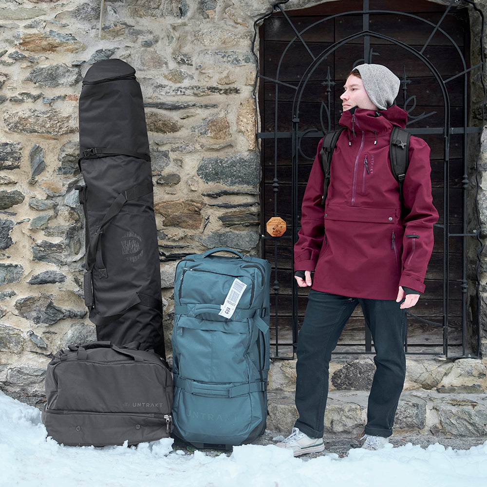 Untrakt 110L Split Roller Wheeled Bag (Ink)