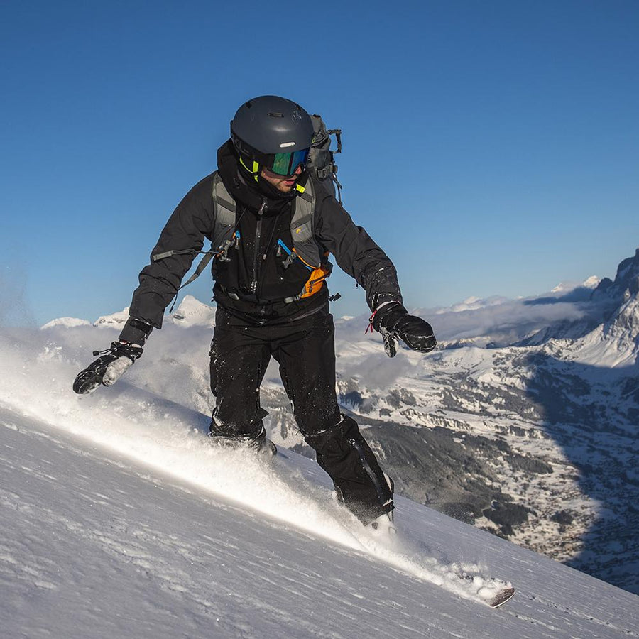 Untrakt Mens Feldspar 2L Shell Ski Jacket (Black/Granite) - Unbound Supply Co.